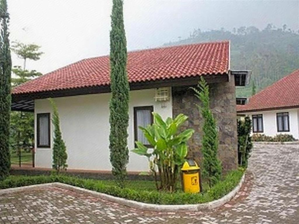 Mountain Spring Resort Lembang Exterior foto