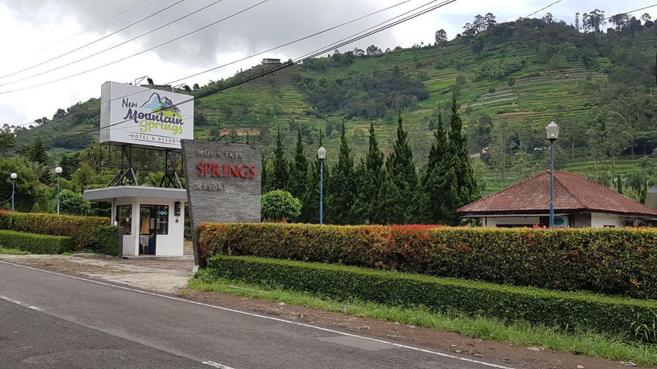 Mountain Spring Resort Lembang Exterior foto